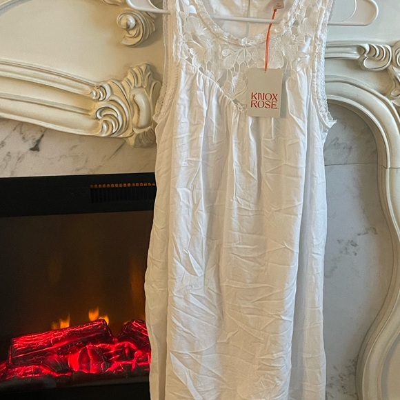 Knox Rose Ivory Floral Lace Dress - Picture 2 of 3